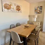 Parque Apartment *